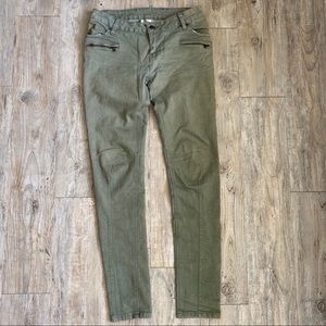 Forever 21 Denim 21 Skinny Jeans 28” Waist